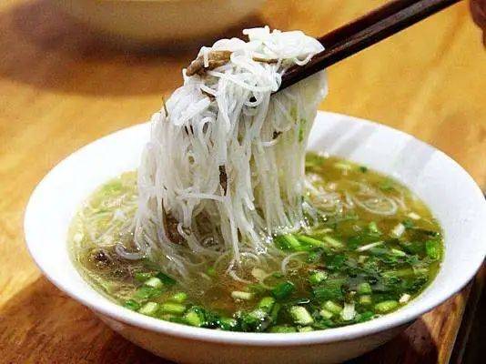 Manner咖啡入股茶飲品牌阿嬤手作；?綿陽一米粉店擅用“袁隆平”做店名，被責令拆除！