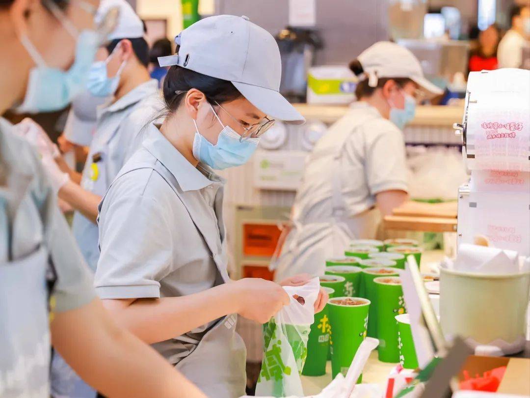 耗時3年、花費過億,桂源鋪為什么全線更名為“桂桂茶”? 耗時3年、花費過億,桂源鋪為什么全線更名為“桂桂茶”?