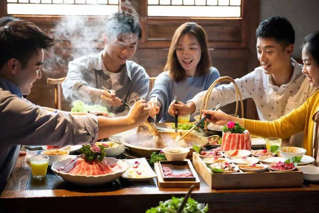 冰與火交融!深度拆解2022年火鍋市場的AB面 冰與火交融!深度拆解2022年火鍋市場的AB面