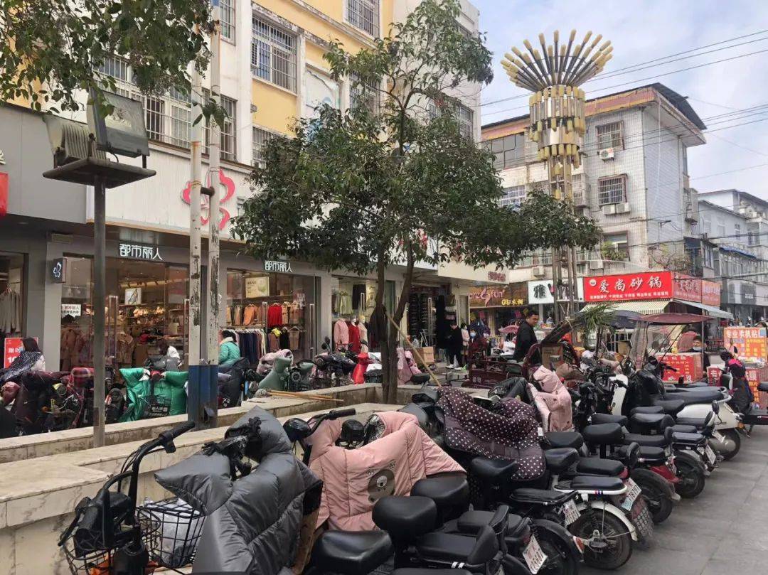 把網紅火鍋搬到縣城，我慘敗收場