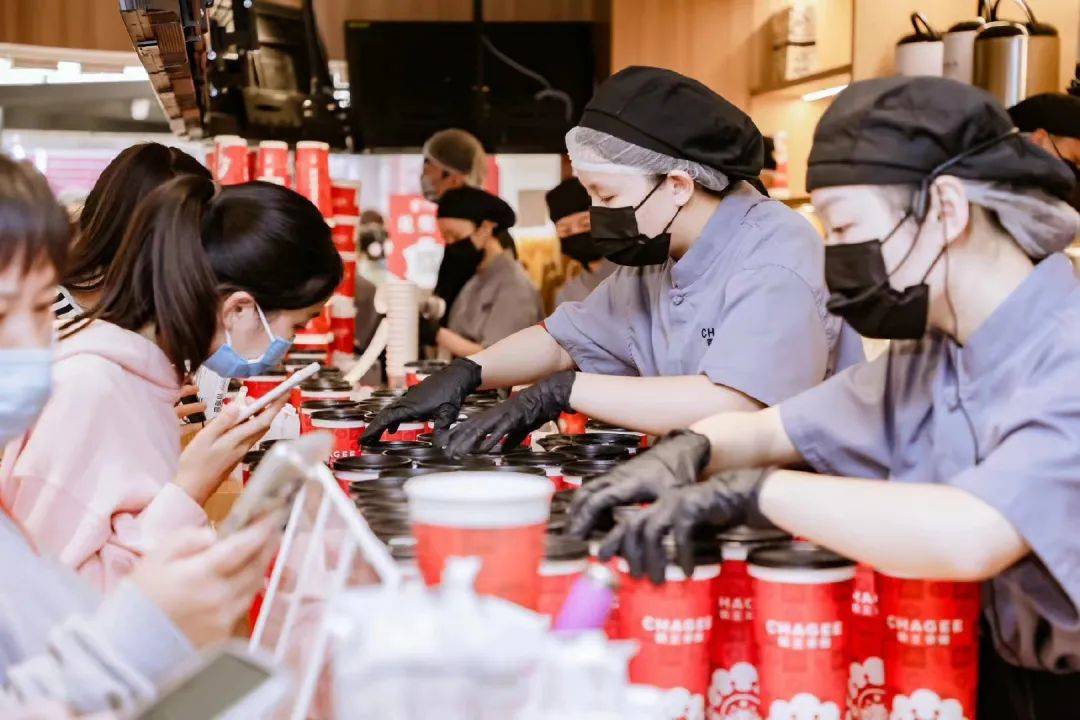 多店月營收過百萬，布局全國13省，霸王茶姬的5年蛻變
