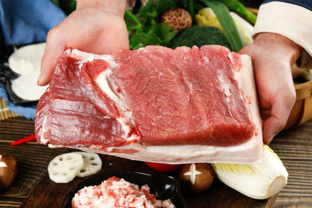 顧客投訴吃到淋巴肉!什么是淋巴肉,能吃嗎?廚師這樣說 顧客投訴吃到淋巴肉!什么是淋巴肉,能吃嗎?廚師這樣說