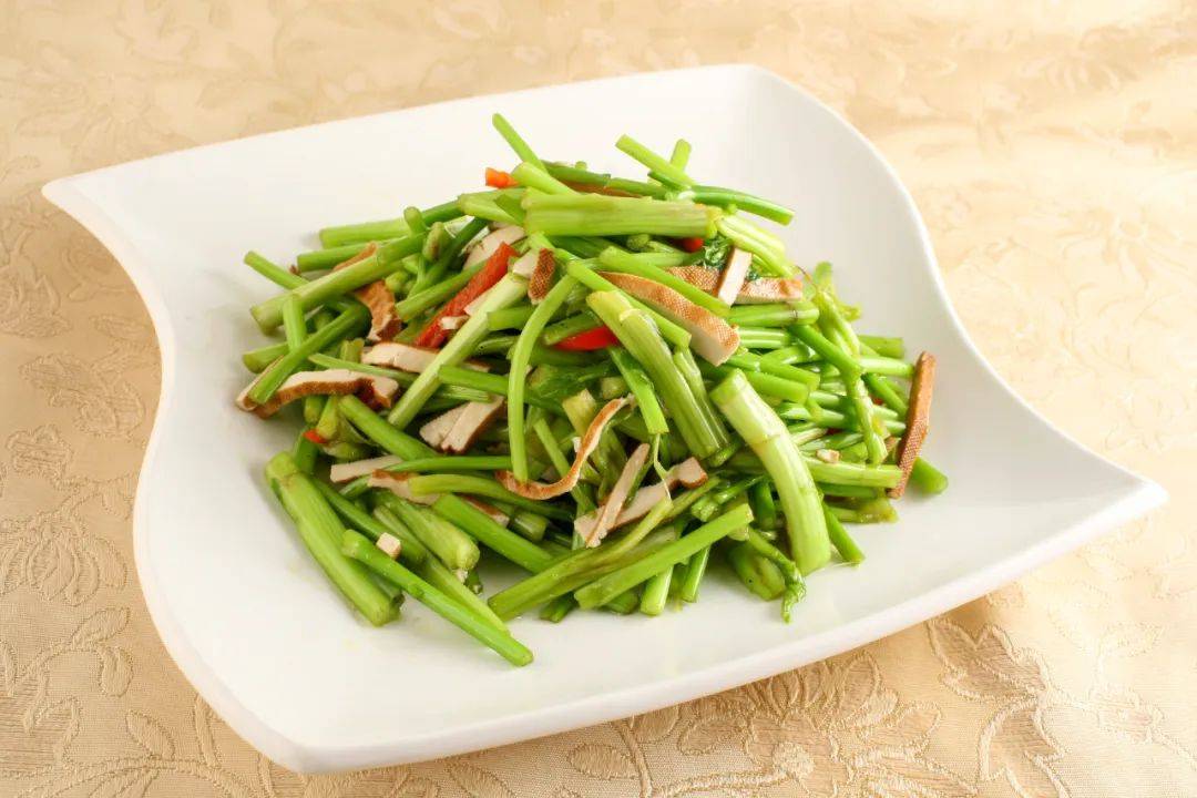 芹菜也有春季限定?各位大廚可千萬不要錯過了！