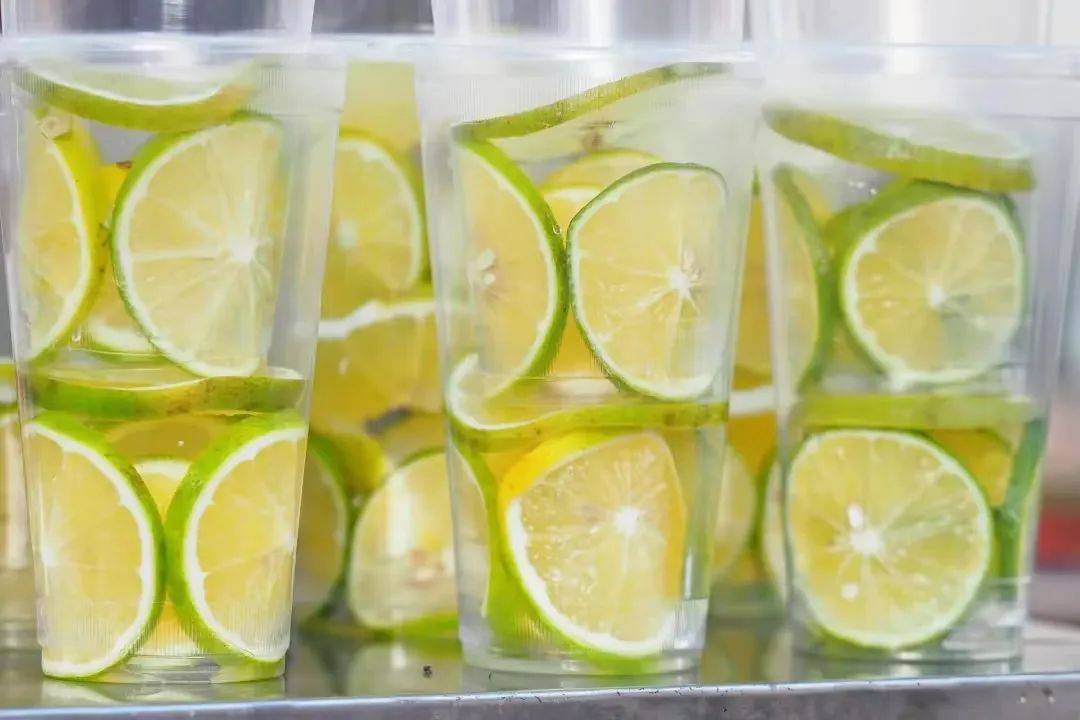 贏麻了的新茶飲供應鏈，2023年繼續狂飆？