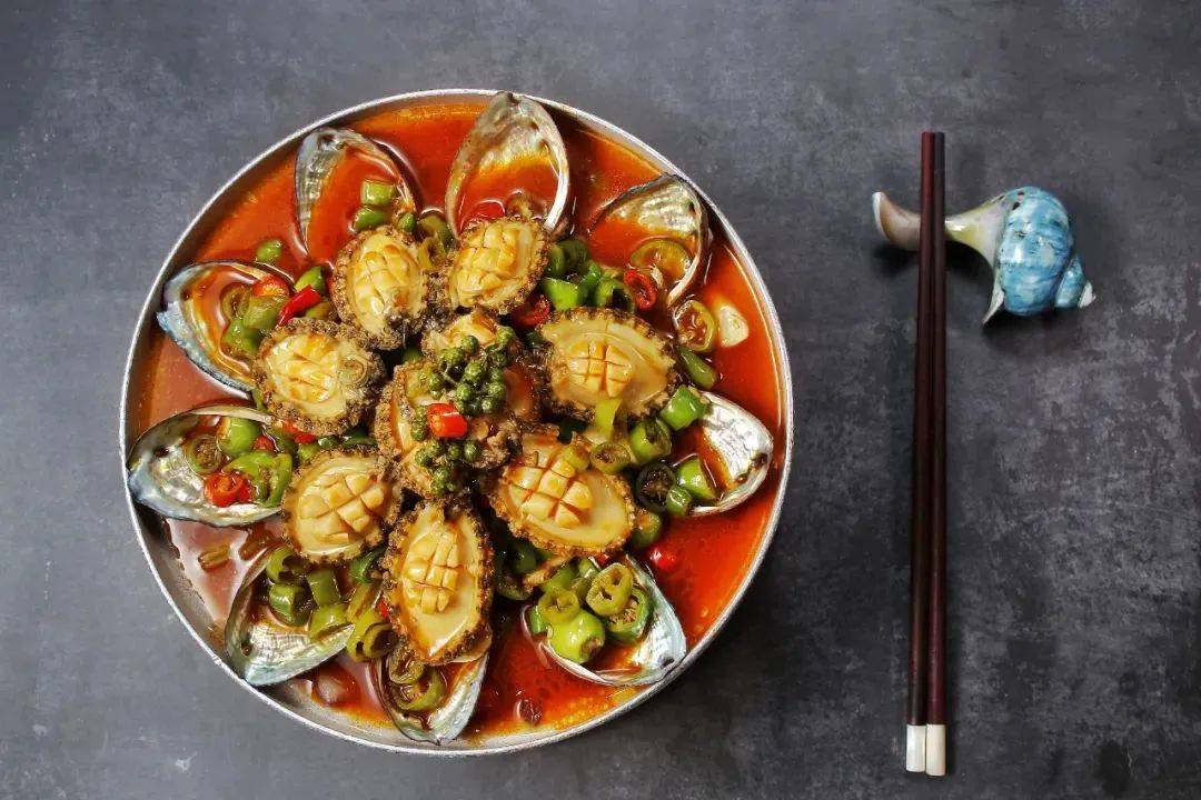 長造鞋出名的莆田，要在預制菜再創奇跡？；回收“外賣餐盒”一舉兩得；深圳開始試行無人機送外賣