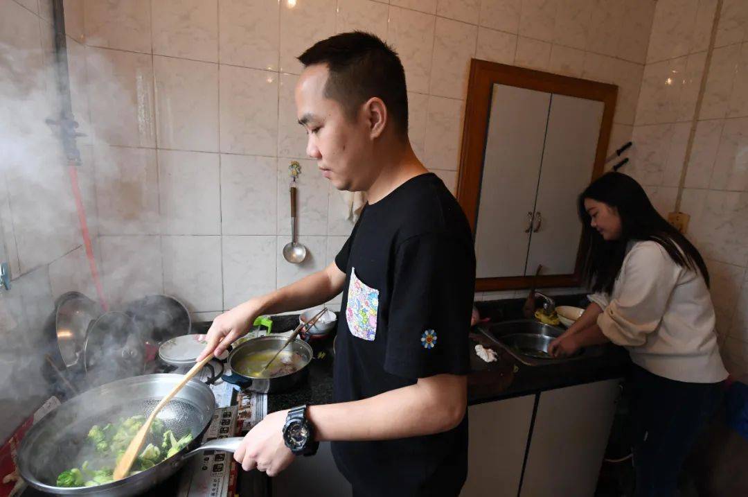 12月04日《2017中国餐饮品牌创新峰会》美团点评携手1000+餐饮人齐聚北京