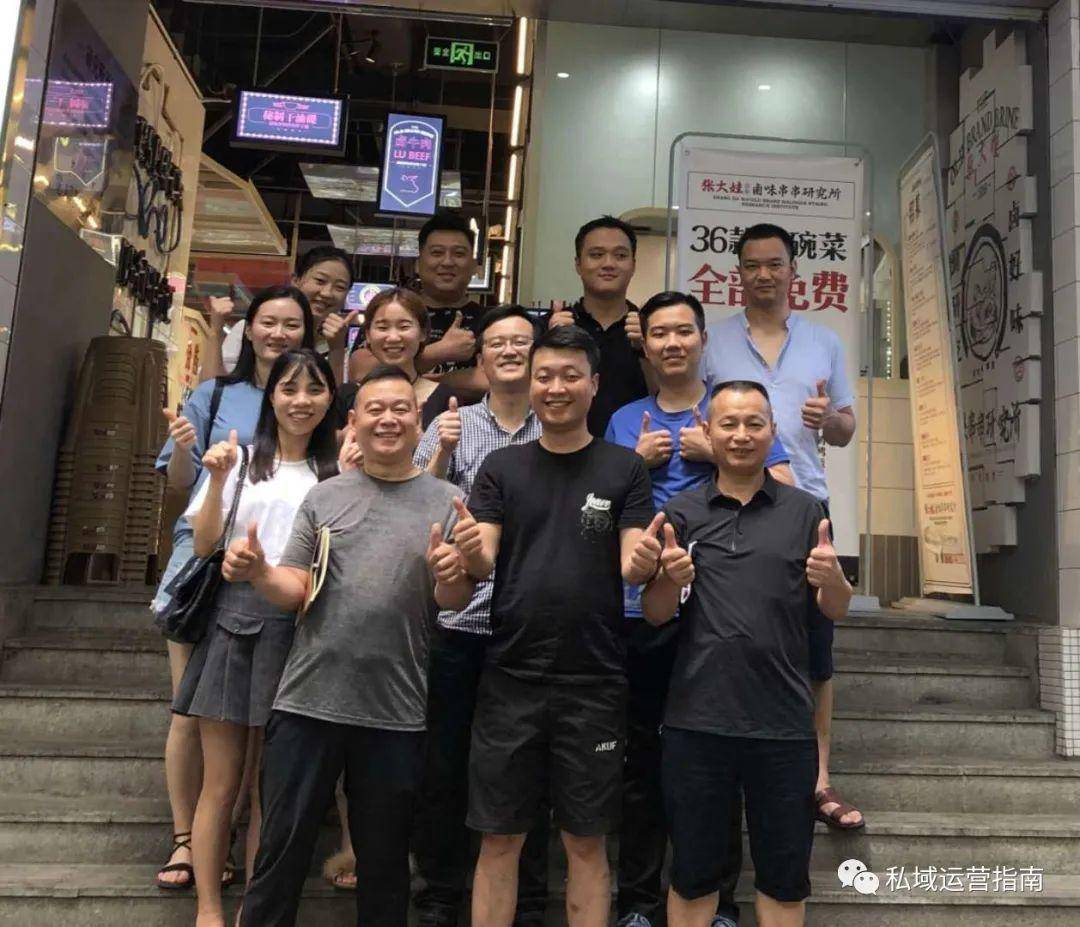 前脚上市，后脚抢食餐饮！叮咚买菜在上海开了3家早餐店！