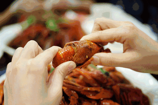 明年再难吃到小龙虾？小龙虾的未来在哪？