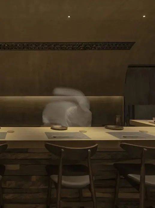 凸显日式美学的餐厅！设计太“燃”了！