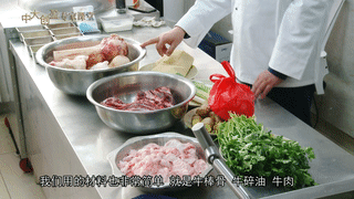淮南牛肉汤,现在不推,更待何时?视频公开煮汤流程,送香酥烧饼的做法