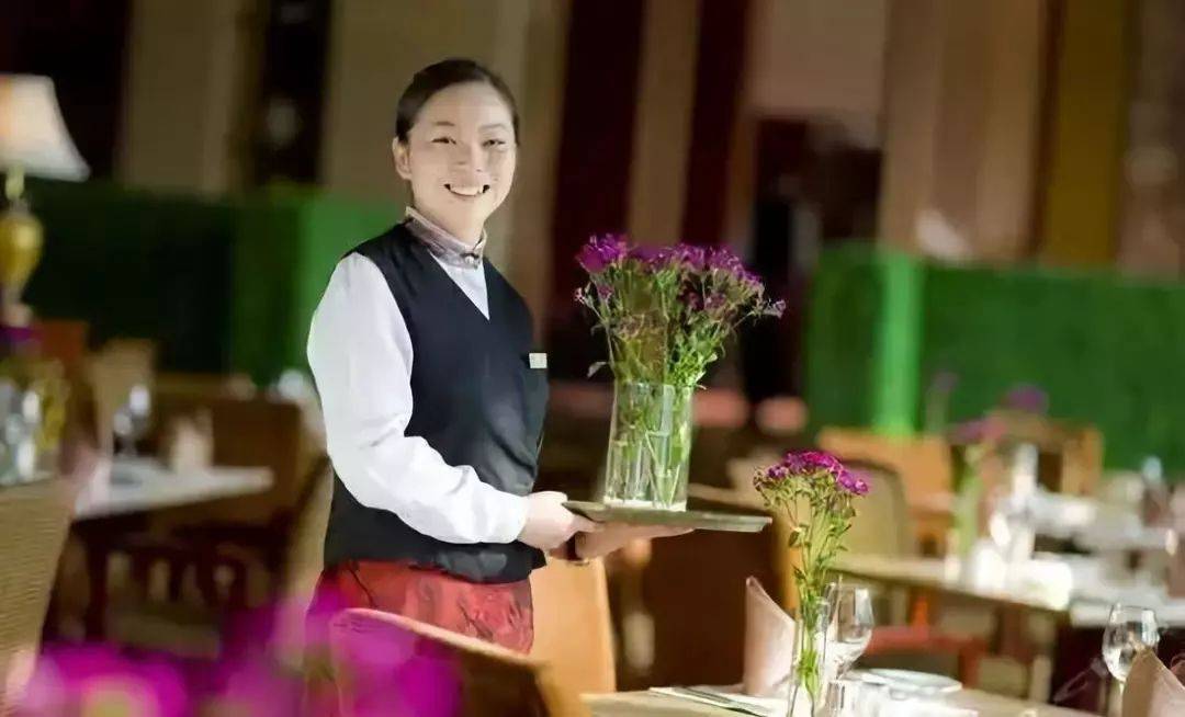 多少餐饮老板被自己的服务员害死了？