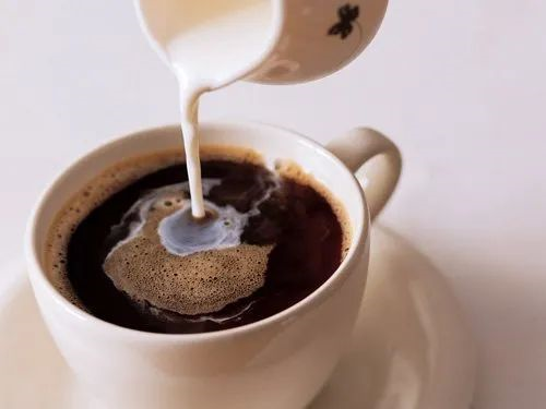 咖啡成飲品“新大陸”，市場教育之后如何做好品牌突圍？