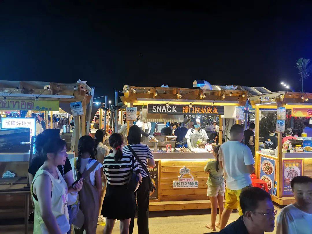 700+摊位，23天营业额破千万！实地探访“亚洲最大沙滩夜市”……
