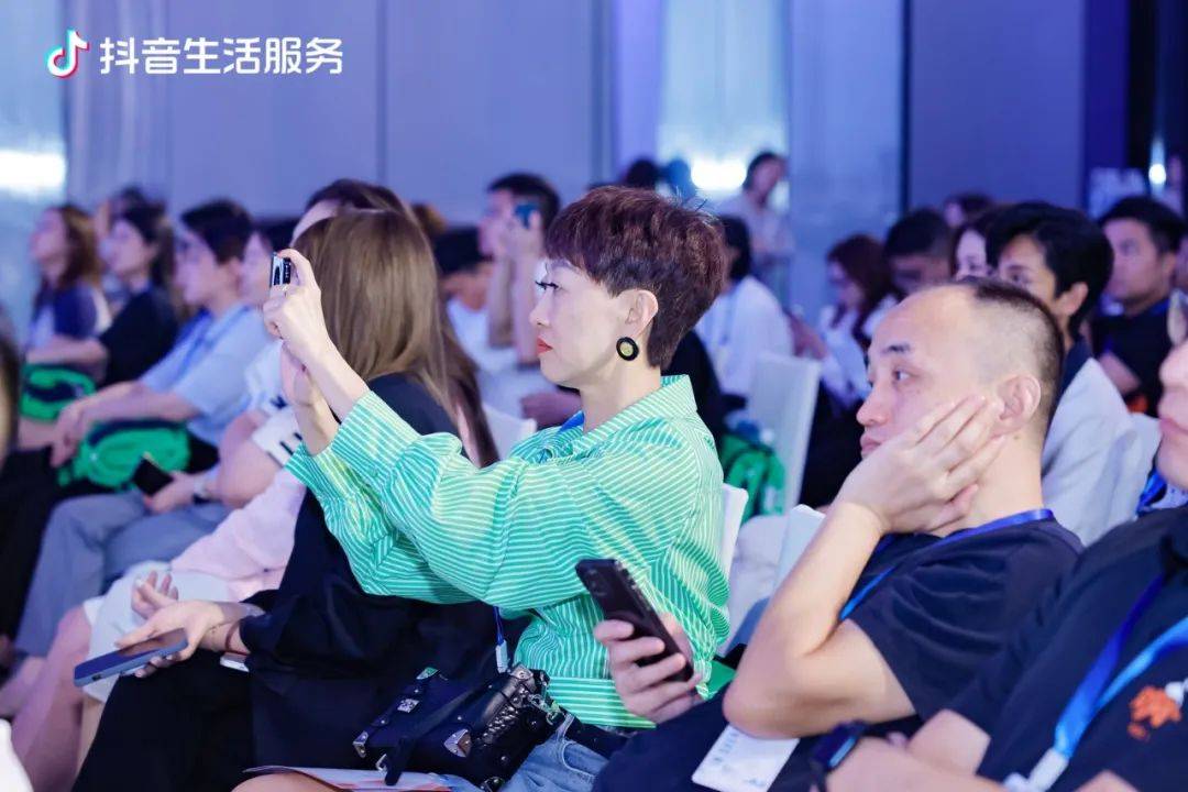 2023年抖音生活服务全国餐饮榜单发布会，深圳40家品牌上榜